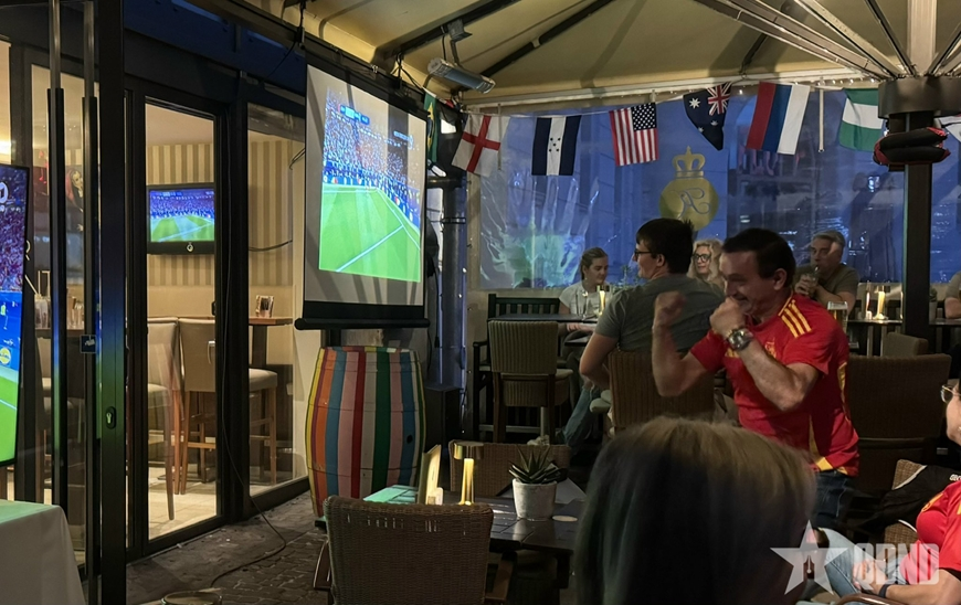 Cuộc chiến sinh tồn mùa World Cup trên đất Mỹ 